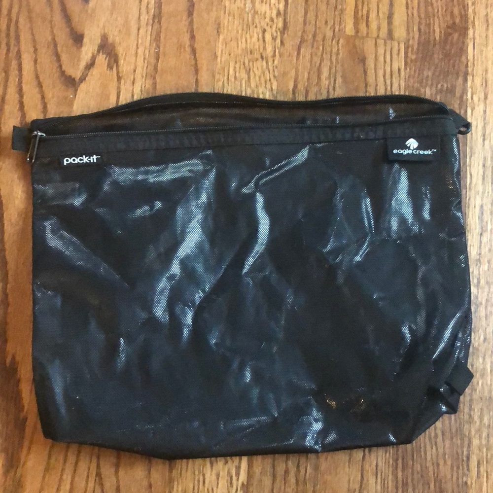 Large Eagle Creek packing organizer